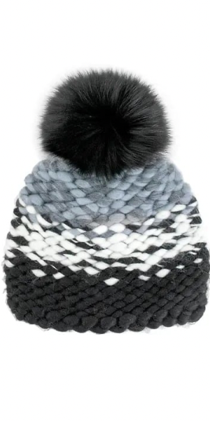 Chunky Knit Beanie in Black