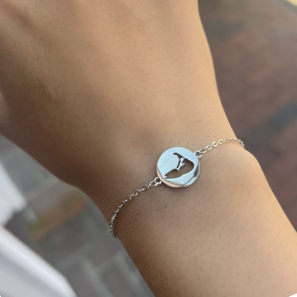 Nantucket Cut-Out Bracelet in Silver